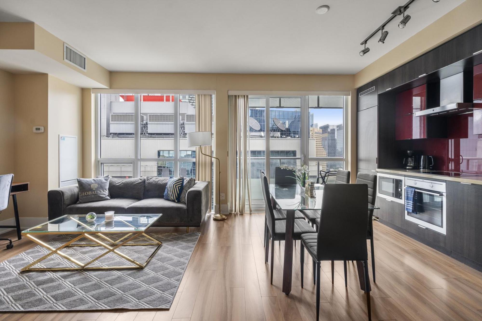 Globalstay Modern Downtown Apartment Торонто Екстериор снимка