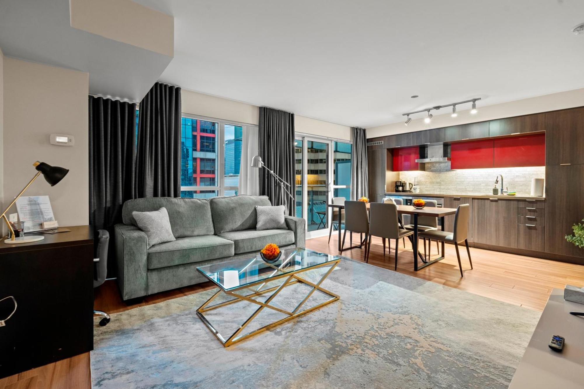 Globalstay Modern Downtown Apartment Торонто Екстериор снимка